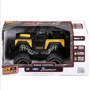 New Bright 1:24 Ford Bronco Remote Control Truck